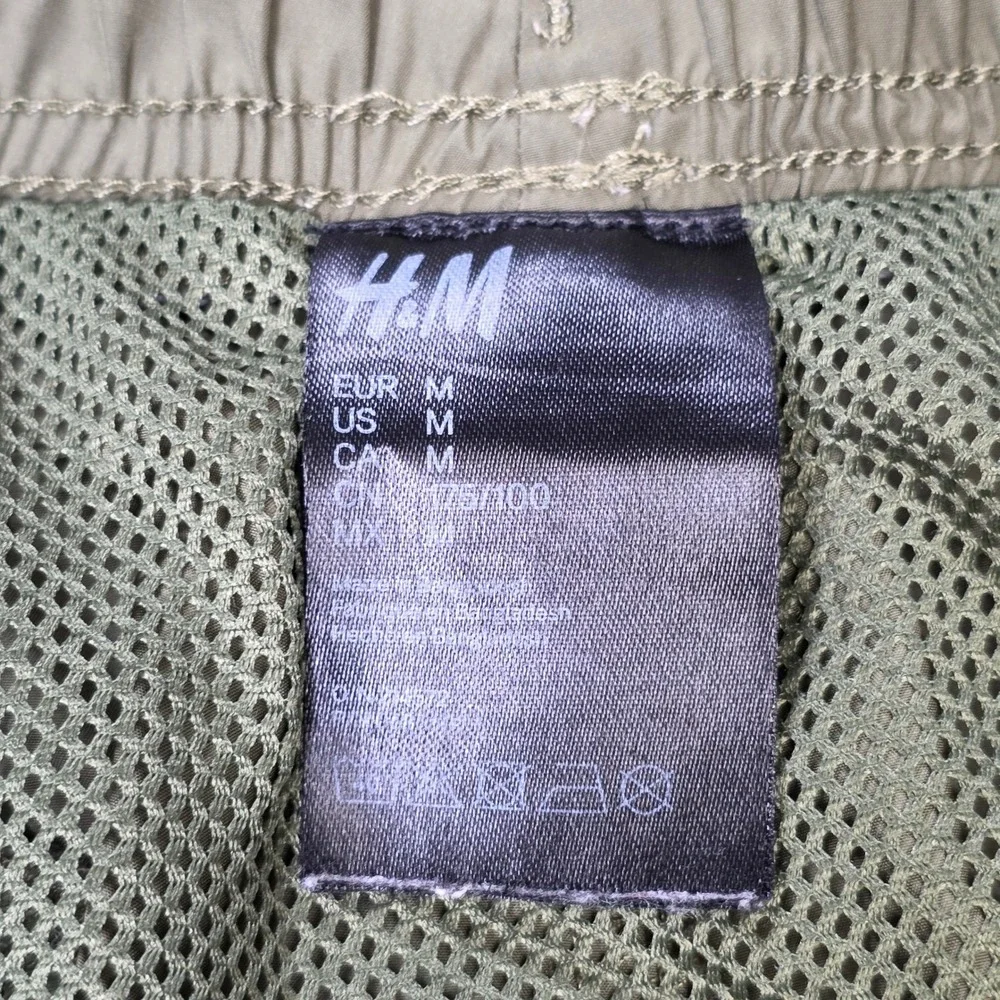H&M Drawstring Board Swim Shorts Men's Size Medium Olive Green Mesh Lined